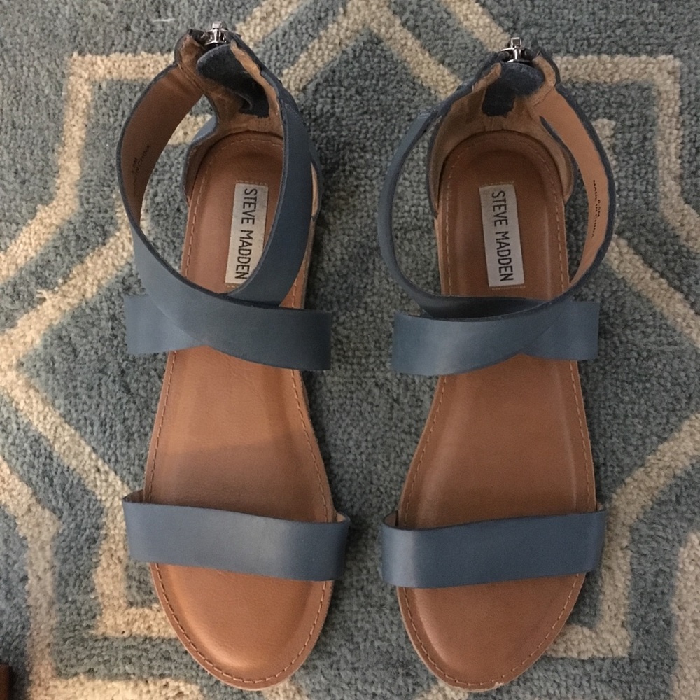 Steve Madden zip up sandals